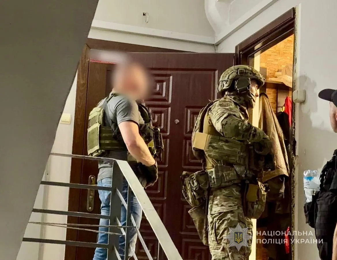 Стрілянина в Одесі: син застрелив батьків, поранив брата