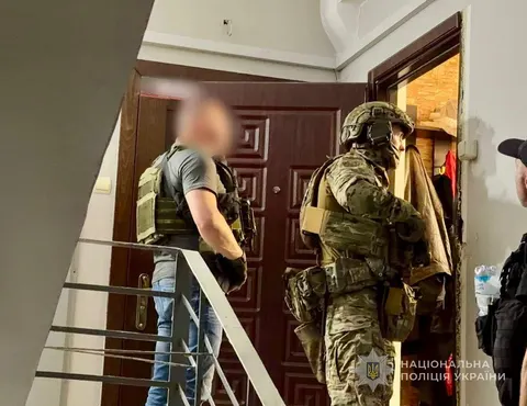 Стрілянина в Одесі: син застрелив батьків, поранив брата