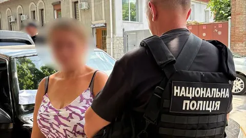 Фіктивне батьківство за $10 000: жительку Кіровоградщини судитимуть
