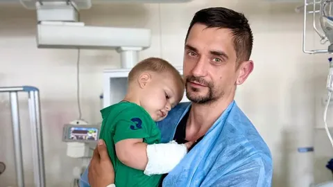 Укус змії на Київщині: як врятували дворічного хлопчика