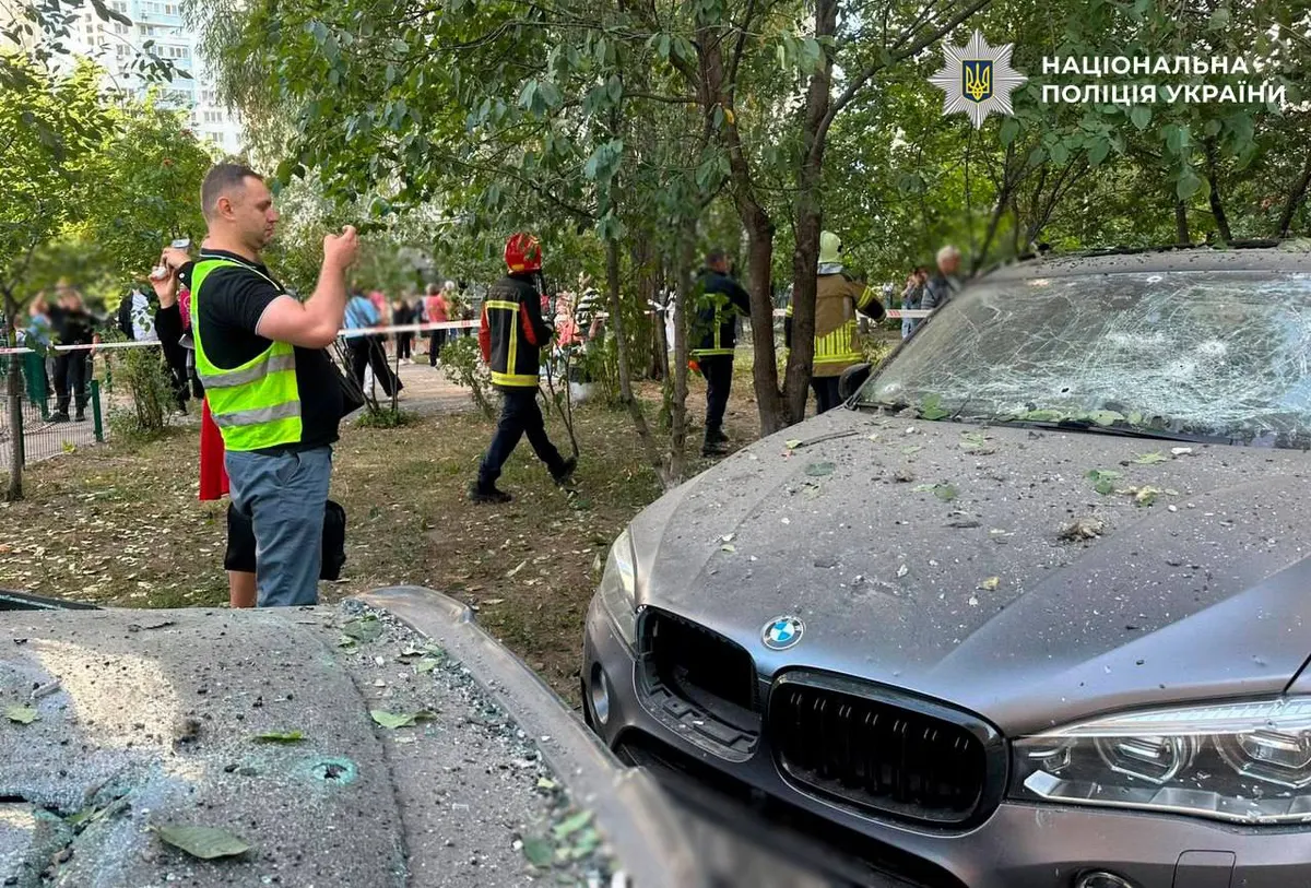 Атака на Київ: поранені у Дарницькому районі, серед них вагітна