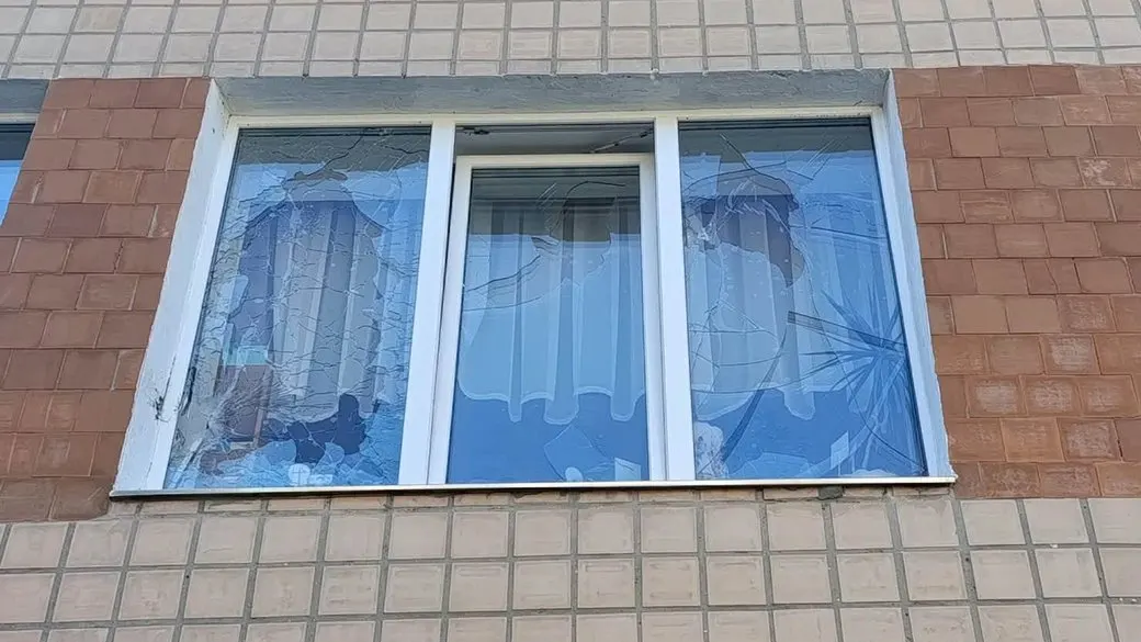 Атака РФ по Чернігову: у дитсадку вибиті вікна та двері