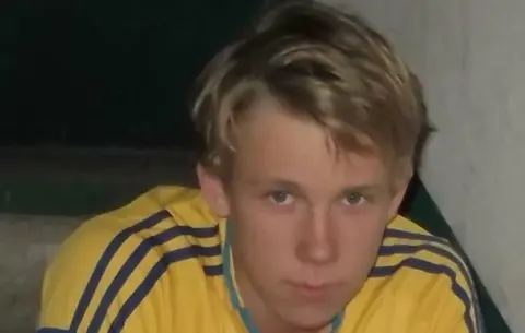 Герой України: батькам 16-річного Степана Чубенка передали орден «Золота Зірка»