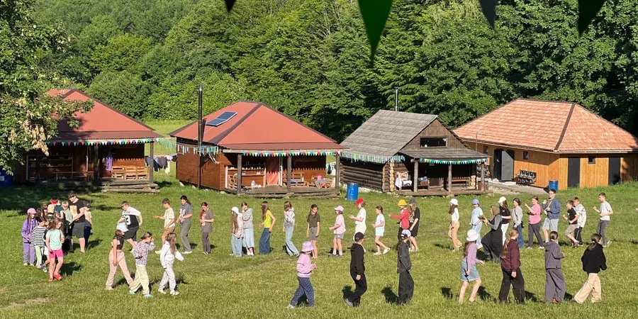 Літні табори для дітей: як бізнес допомагає родинам військових