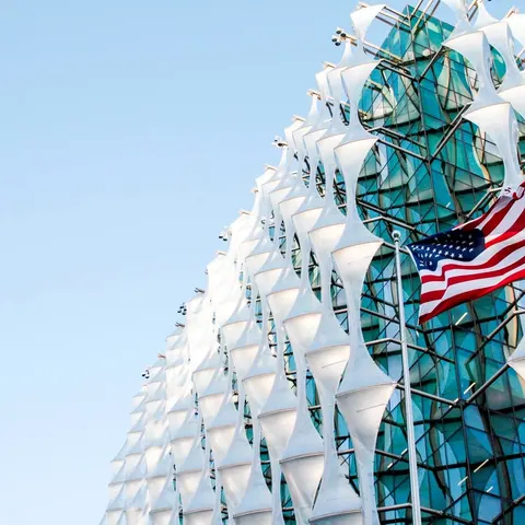 Дипломата США вивезли з Британії після звинувачень у дитячому порно