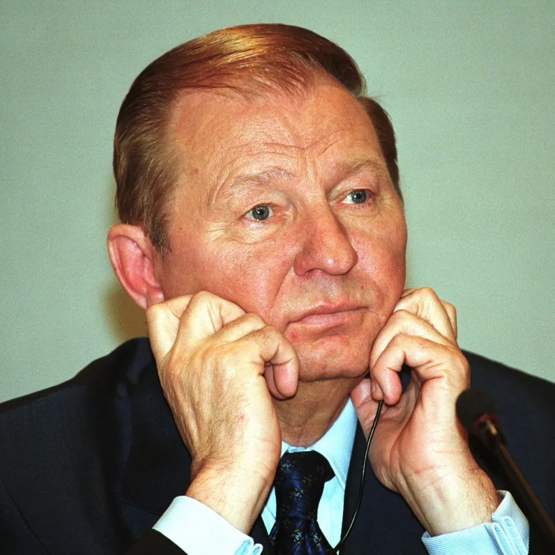 Палац Кучми в Чайкиному: як виглядає село експрезидента під обстрілами
