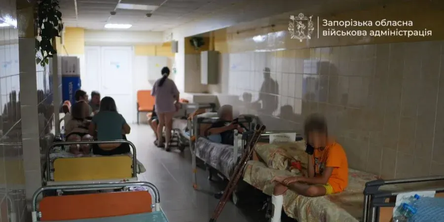 Удар по дитячій лікарні в Запоріжжі: що відомо та як діяти родинам