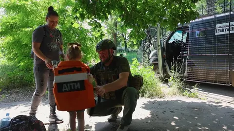 Примусова евакуація на Донеччині: скільки дітей лишається та що робити родинам