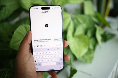 ChatGPT для підлітків: нові обмеження та захист від OpenAI