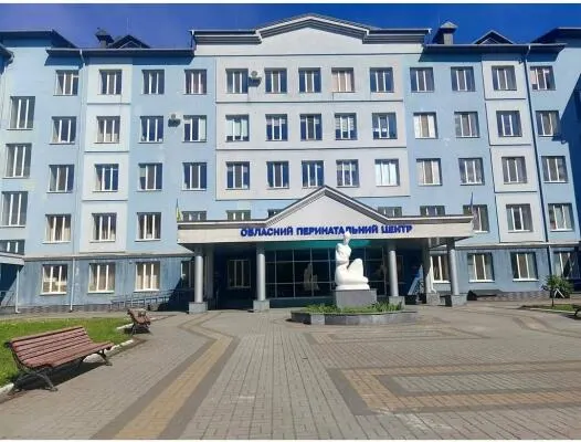 Школа батьківства у Рівному: серпневий курс для майбутніх мам і татусів