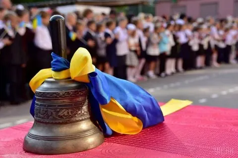 Першокласників на Донеччині стало менше: що це означає для родин
