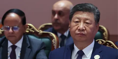 Сі Цзіньпін пропустив вечерю на саміті БРІКС: що це означає перед візитом до США