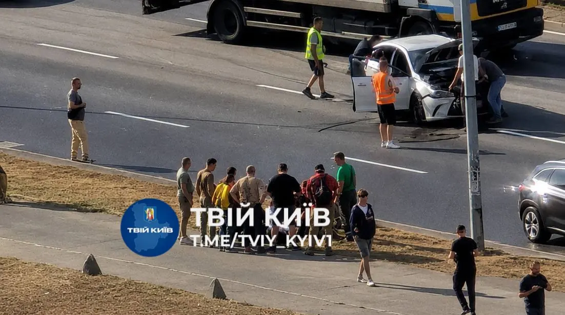 Атака дронів на Київ: четверо постраждалих, серед них дитина
