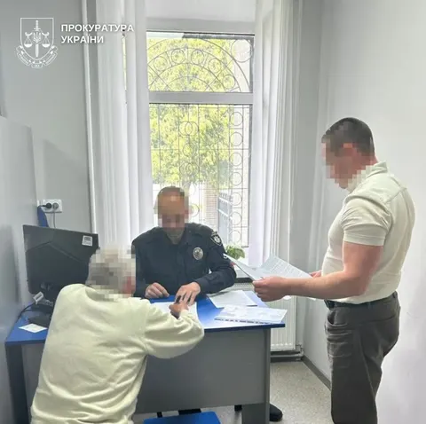 82-річний чоловік на Вінниччині постане перед судом за зґвалтування дитини
