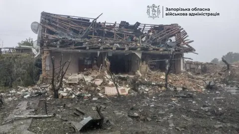 Авіаудари по Запоріжжю та області: постраждали п'ятеро людей, серед них 13-річни