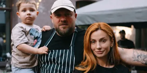 Алекс та Аля Якутови всиновили сина Кирила