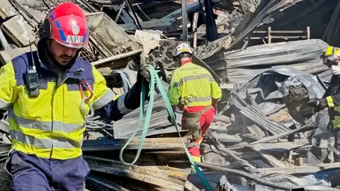 Пошуки під завалами ТЦ у Кривому Розі: четверта доба, ще троє зниклих
