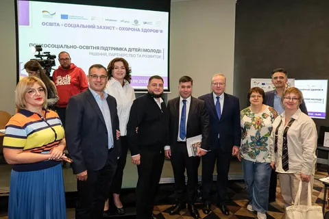 Психічне здоров'я підлітків: у Львові зібралися 300 фахівців