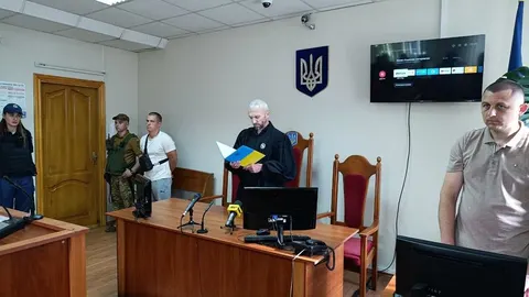 Вирок за дитячу порнографію: у Хмельницькому судять директора мовної школи
