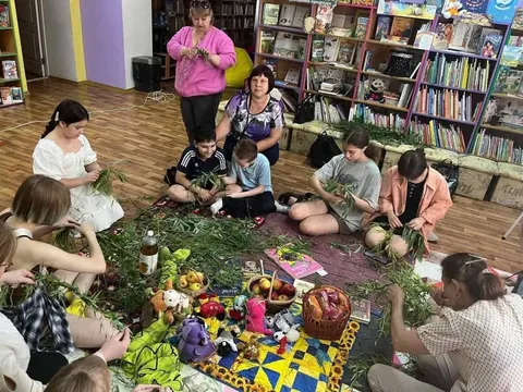 Літературний пікнік у Херсоні: як діти та батьки разом пізнавали українське