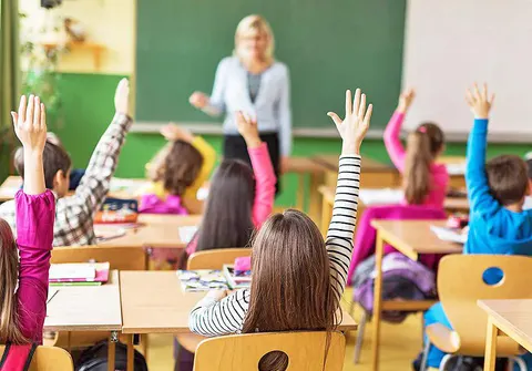 Як підтримати дитину в школі після обстрілів: поради для батьків та вчителів