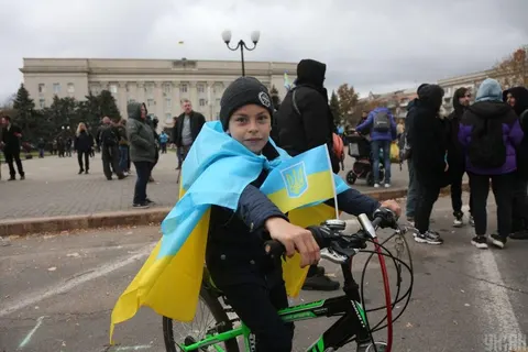 Статус «дитина війни»: які пільги та виплати доступні родинам