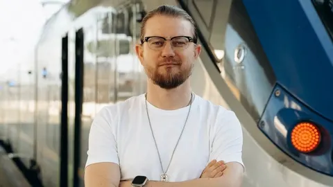 Одесит житиме місяць у власному магазині, щоб зібрати гроші на обладнання для ди