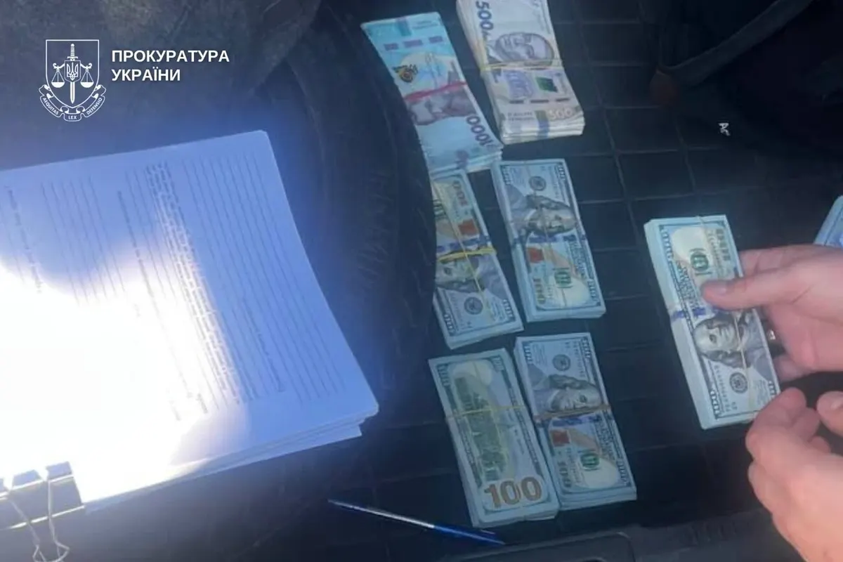 13-річна донька військового віддала шахраям 2,5 млн грн: як діяла схема