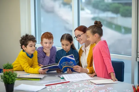 Як обрати школу англійської для дитини у Вінниці: поради батькам